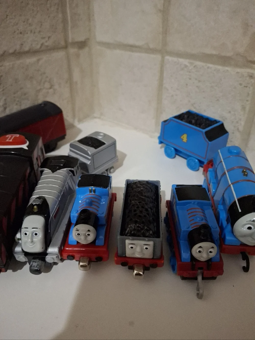 Vintage Thomas & Friends Assorted Trains Bundle
